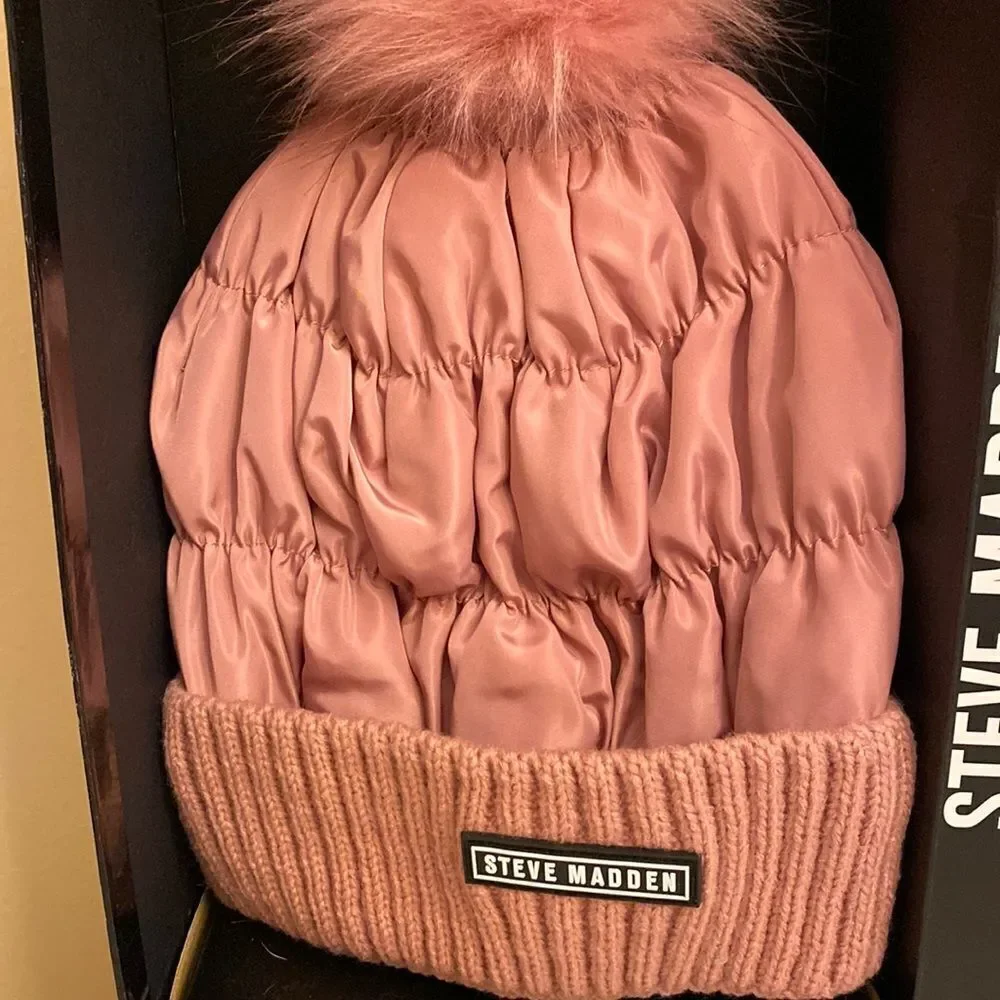 NWT Steve Madden Tote/Crossbody w/ AirPod Case and Hat- 3pc Gift Set - Mauve - Picture 5 of 15